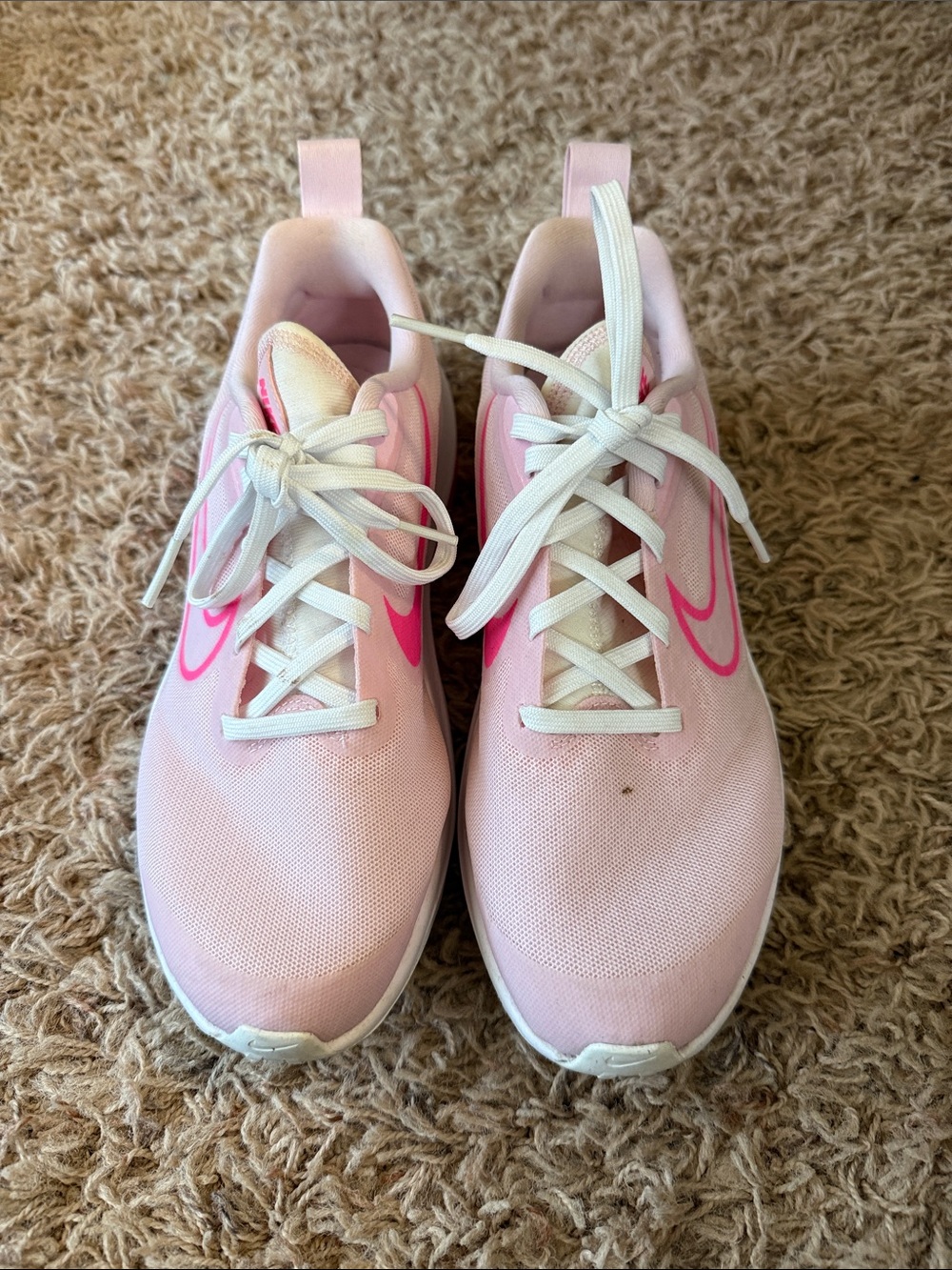 Nike Kids Light Pink Sneakers with Bright Pink Swoosh